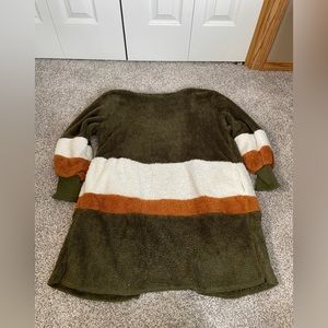 Ladies oversized cardigan